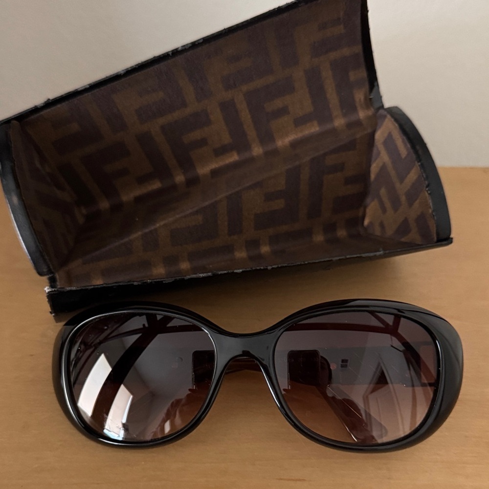 Vintage fendi sunglasses